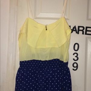 yellow dress w blue and white polka dots